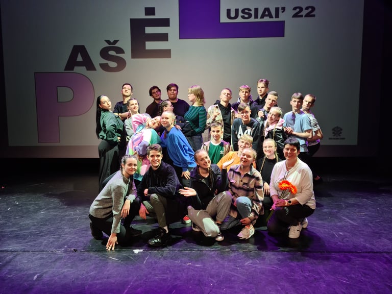 „Šypsena“ šokėjai dalyvavo festivalyje-konkurse „Pašėlusiai‘22“ Šakiuose